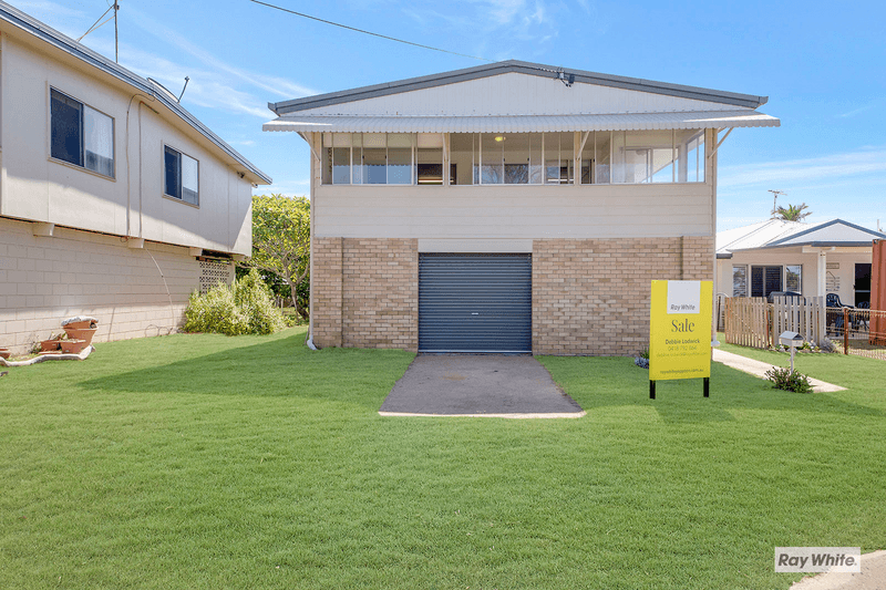 84 Esplanade, LAMMERMOOR, QLD 4703