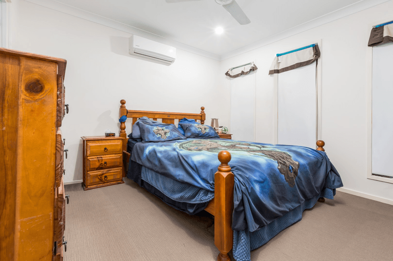 1 MELVILLE DRIVE, BRASSALL, QLD 4305