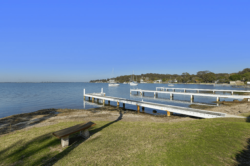 2/8 Ambrose Street, CAREY BAY, NSW 2283