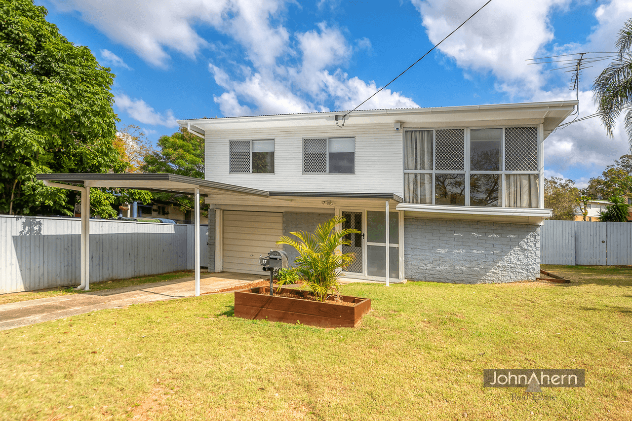 17 Palm Ct, Kingston, QLD 4114