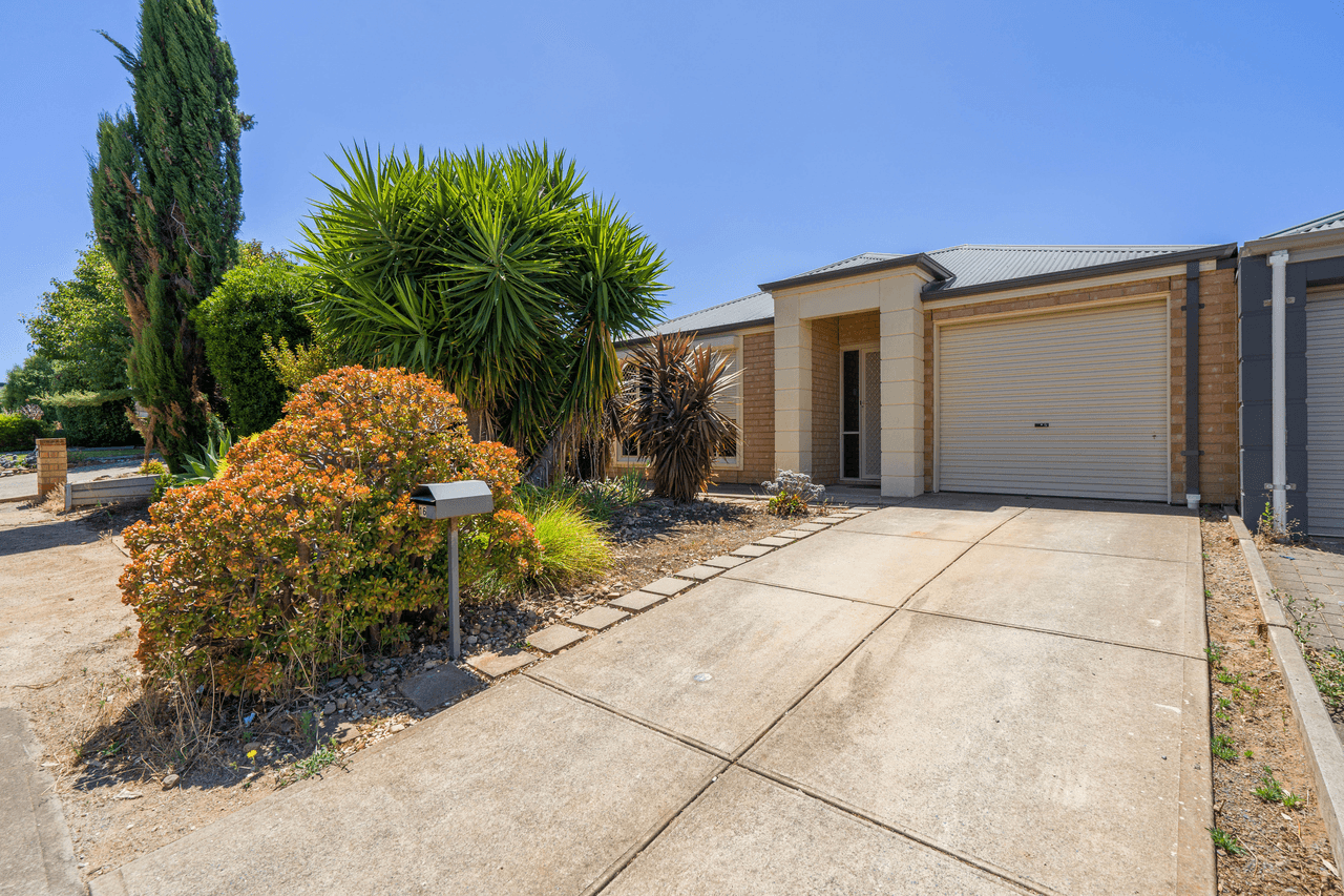 16 Chamberlain Drive, CHRISTIE DOWNS, SA 5164