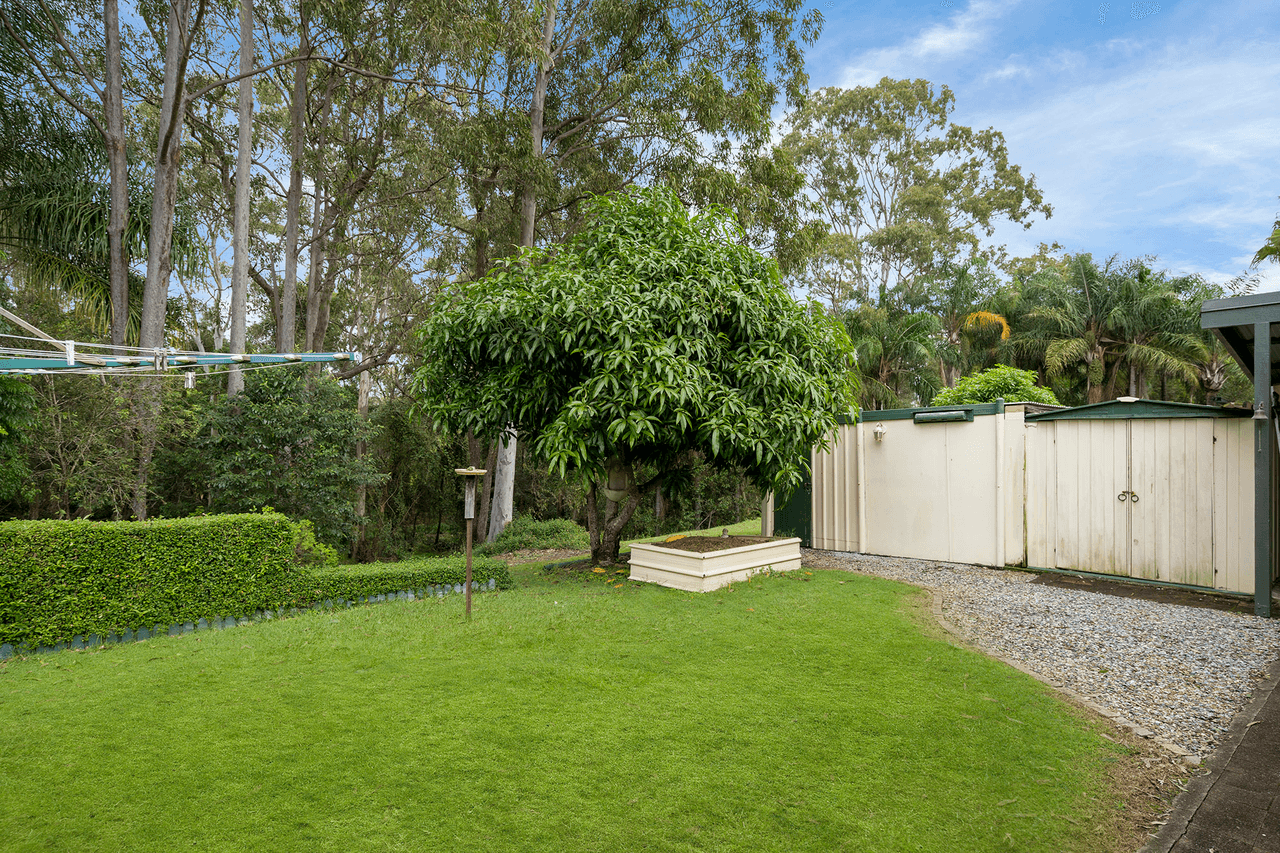 4 Fern Court, BETHANIA, QLD 4205