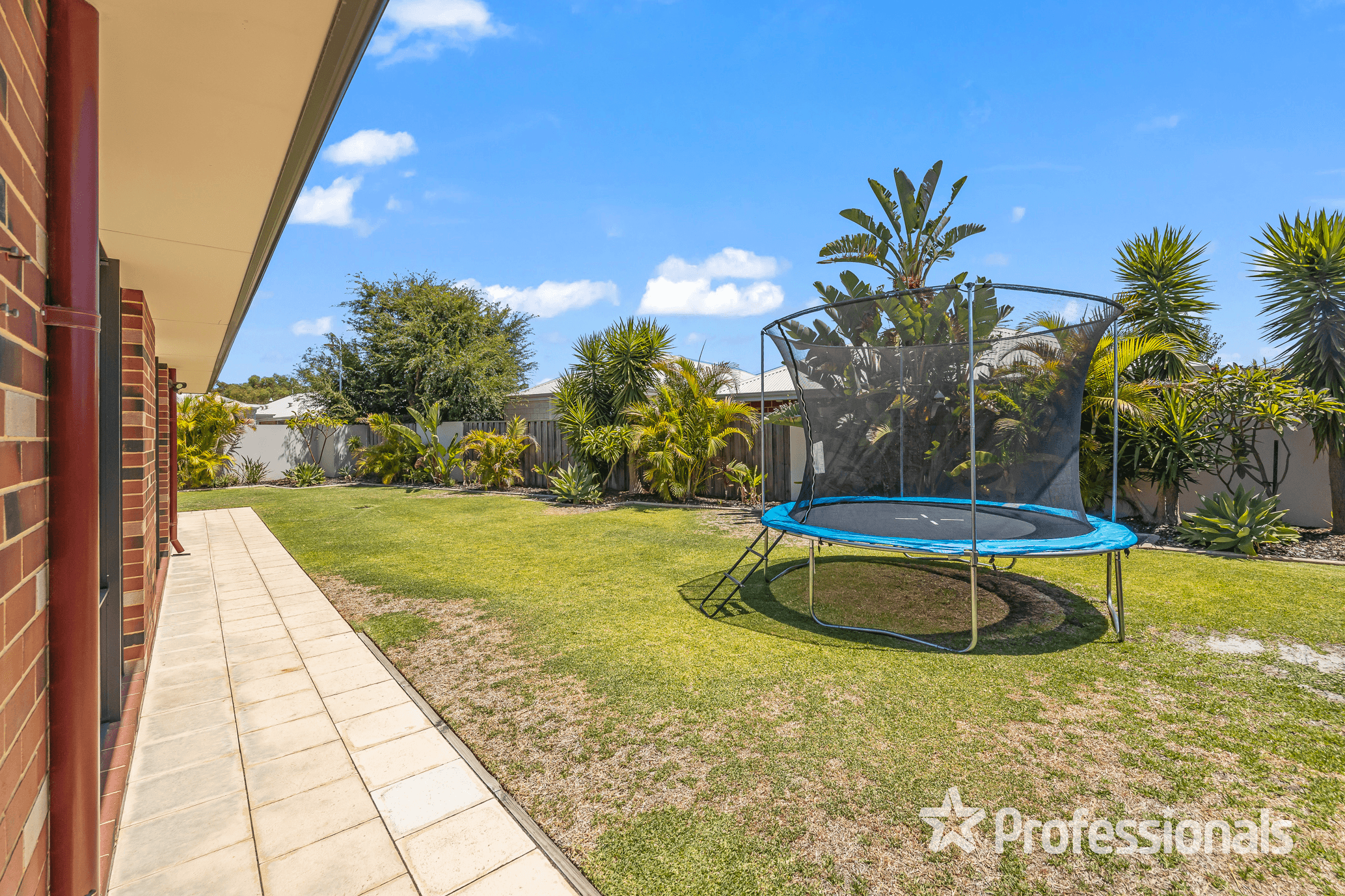 44 Jennapullin Crescent, ELLENBROOK, WA 6069