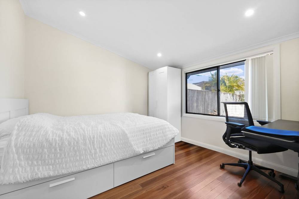 166 Adler Parade, GREYSTANES, NSW 2145