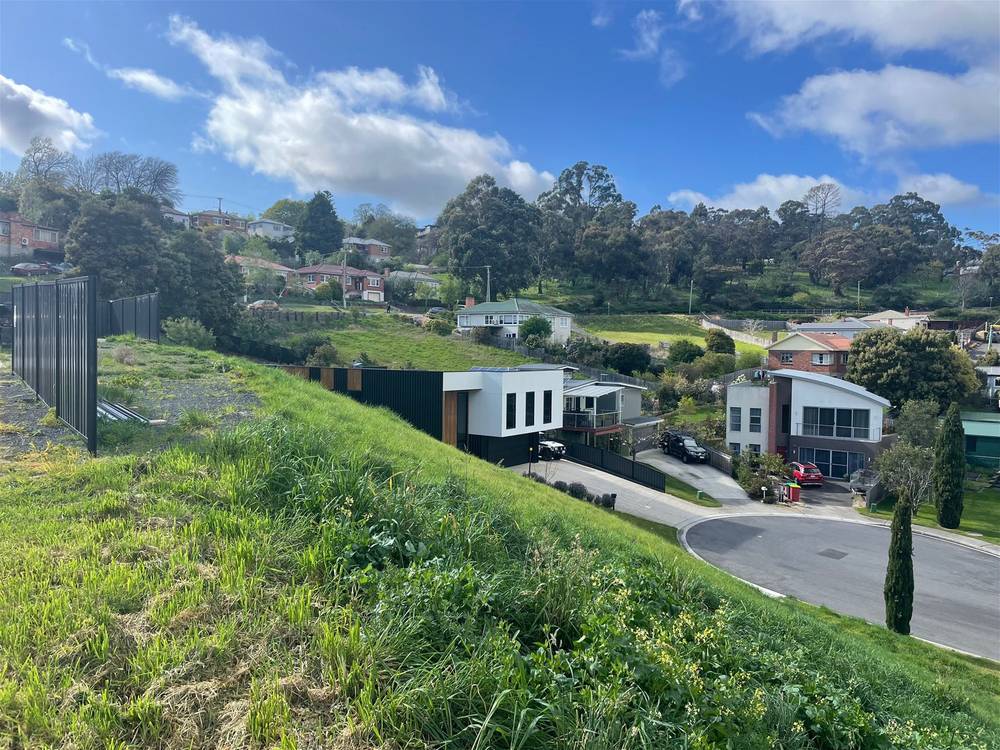 7-9 Karla Place, SOUTH LAUNCESTON, TAS 7249