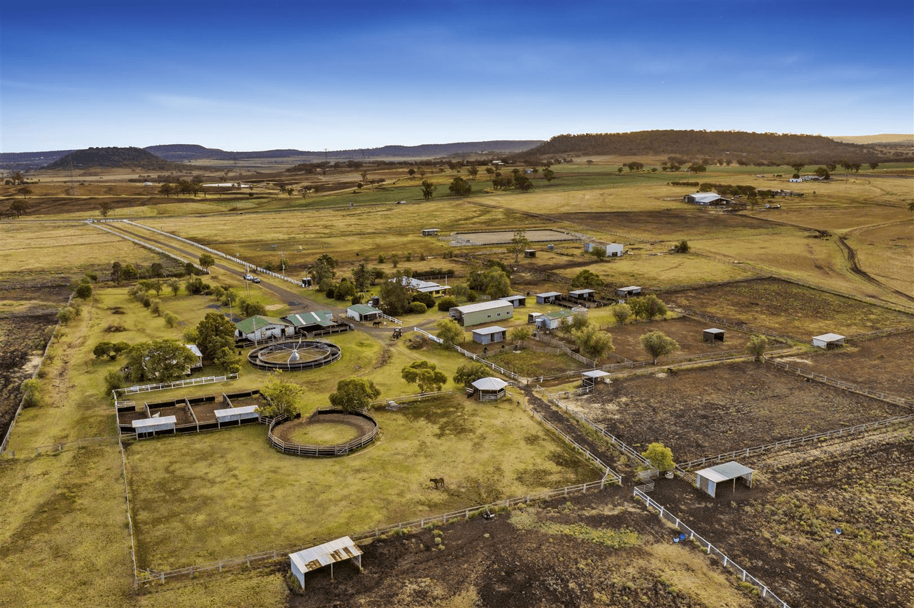 14021 New England Highway, East Greenmount, QLD 4359