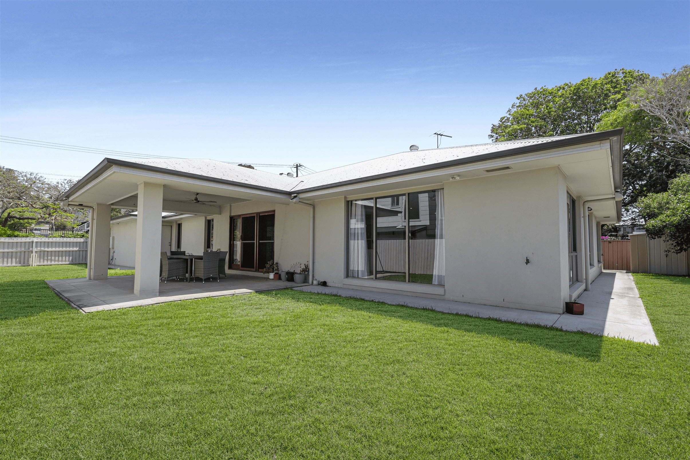 6 Esher Street, TARRAGINDI, QLD 4121