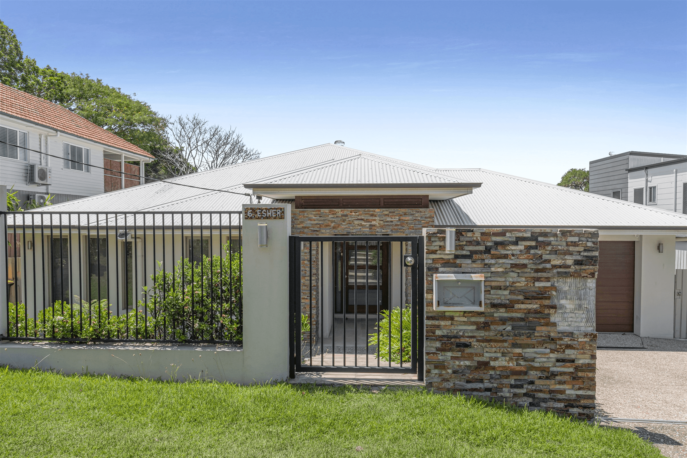 6 Esher Street, TARRAGINDI, QLD 4121