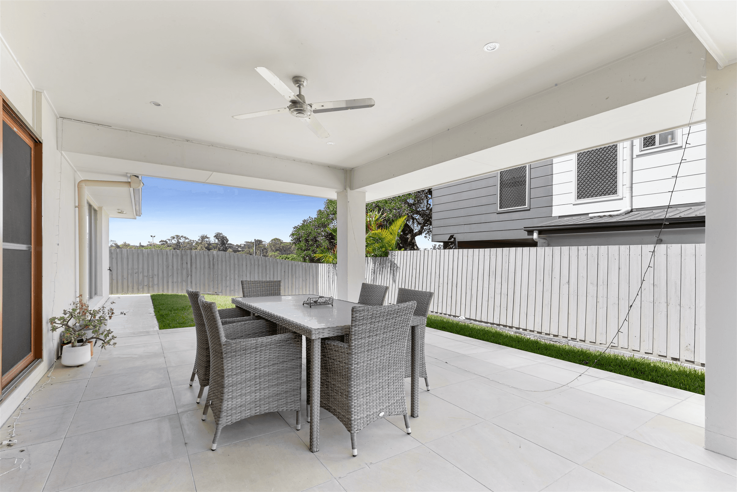 6 Esher Street, TARRAGINDI, QLD 4121