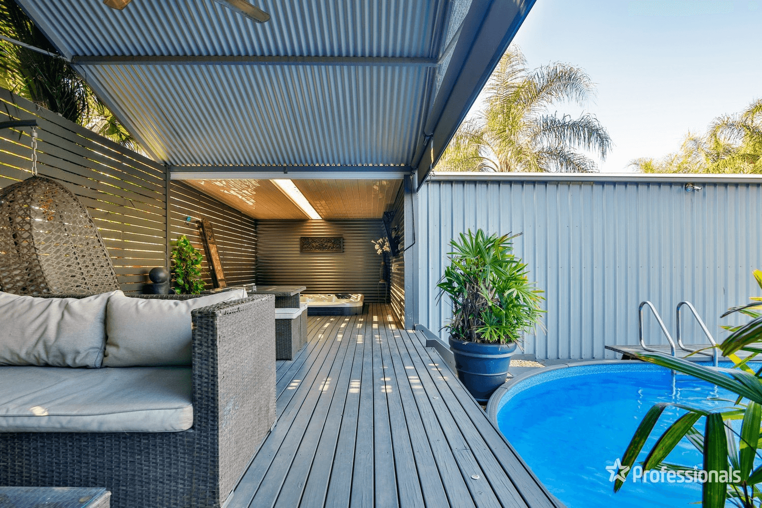 83 Bennett Road, Colyton, NSW 2760