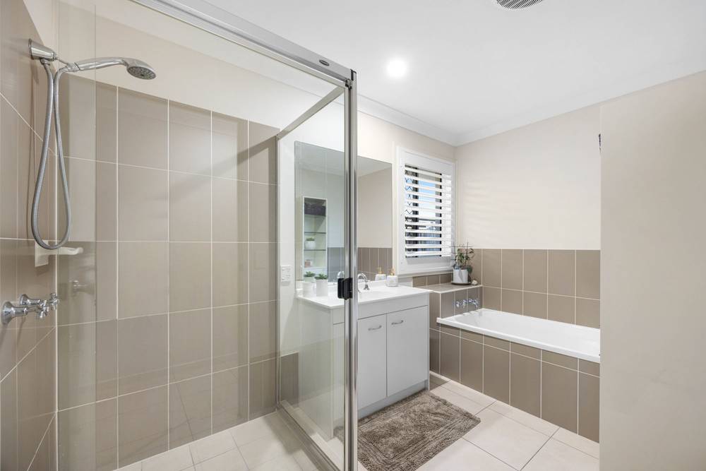 13 Elvena Circuit, LITTLE MOUNTAIN, QLD 4551