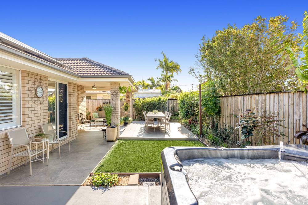 13 Elvena Circuit, LITTLE MOUNTAIN, QLD 4551