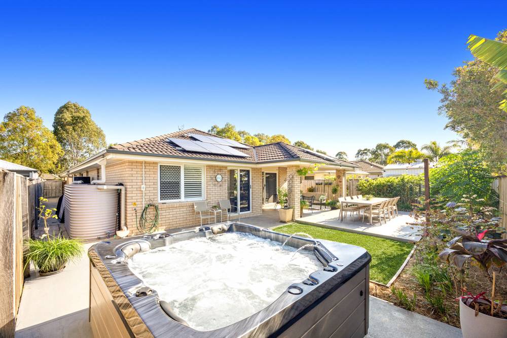 13 Elvena Circuit, LITTLE MOUNTAIN, QLD 4551