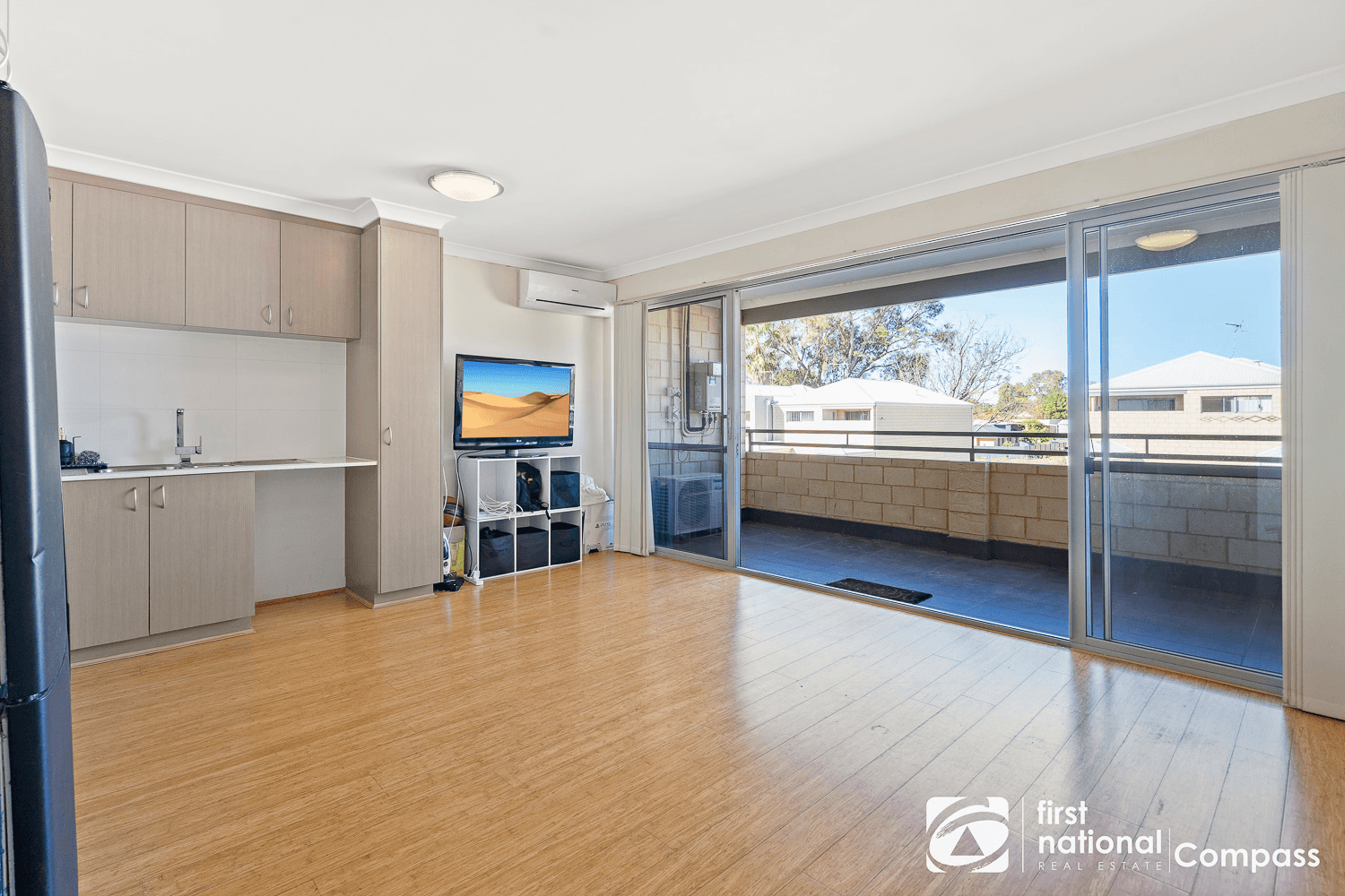 16/20 Service Street, MANDURAH, WA 6210