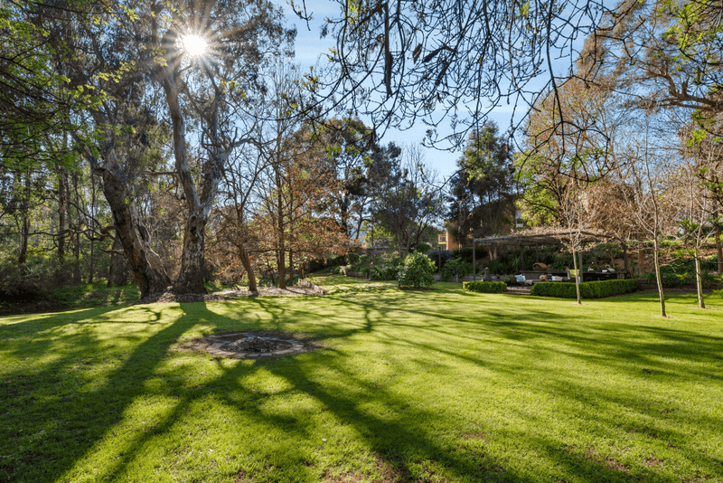 92 Huon Creek Road, WODONGA, VIC 3690