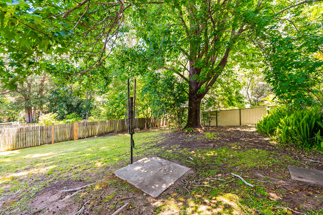 37 Henry Parry Drive, EAST GOSFORD, NSW 2250