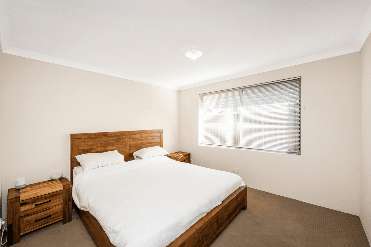 4 Saxon Lane, BALDIVIS, WA 6171