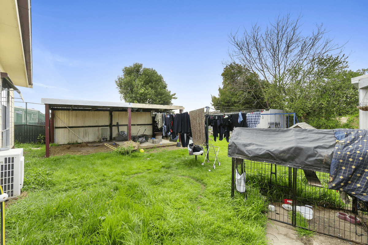 98 Carpenter Street, MAFFRA, VIC 3860