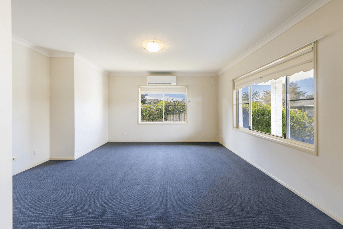 23 HERON Court, YAMBA, NSW 2464