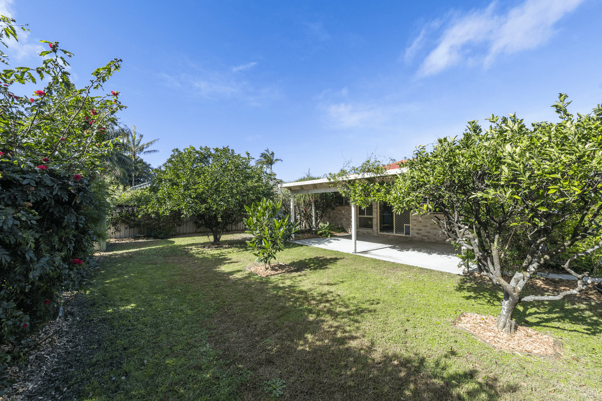 23 HERON Court, YAMBA, NSW 2464