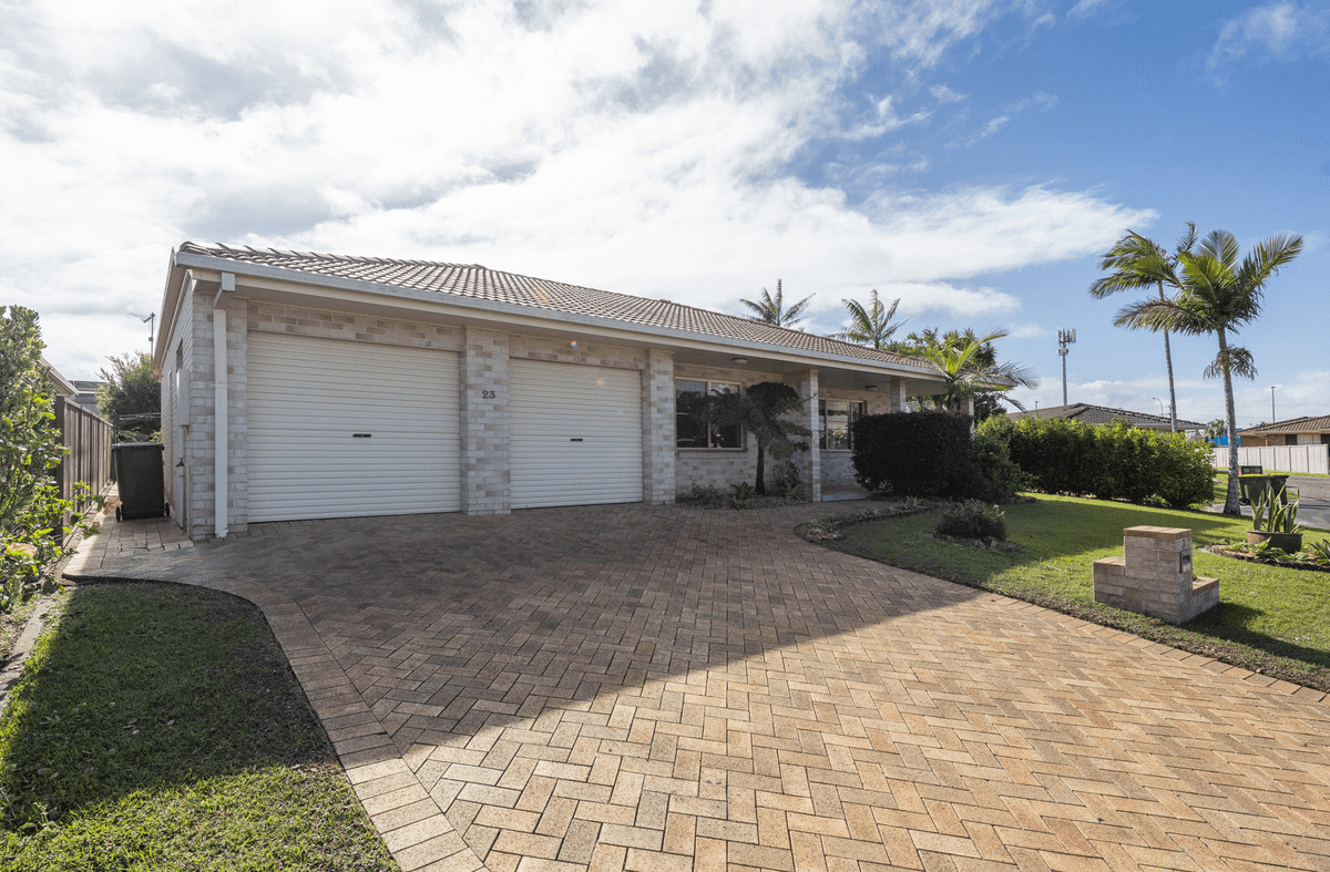 23 HERON Court, YAMBA, NSW 2464