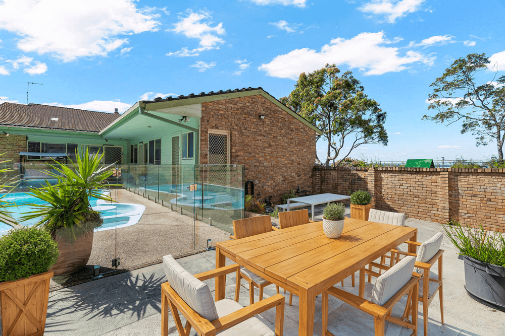 8 Jacqueline Avenue, Gorokan, NSW 2263