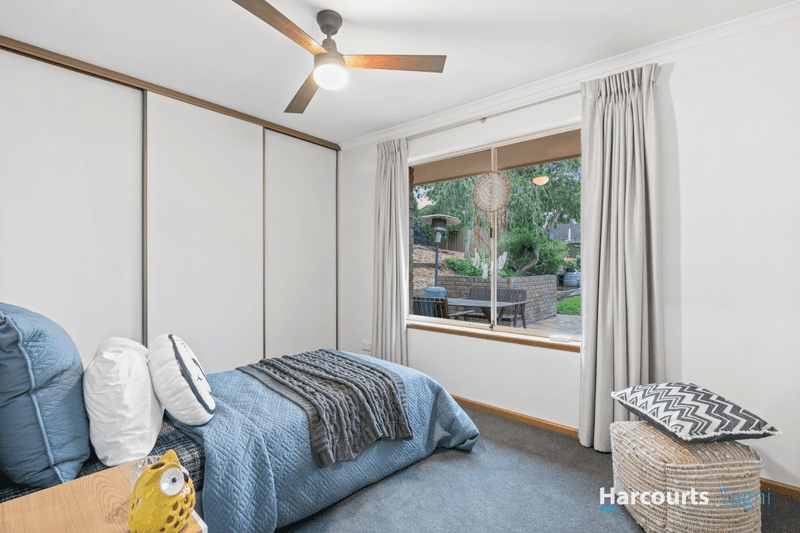 48 York Drive, FLAGSTAFF HILL, SA 5159