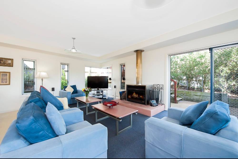 9A Diana Street, APOLLO BAY, VIC 3233