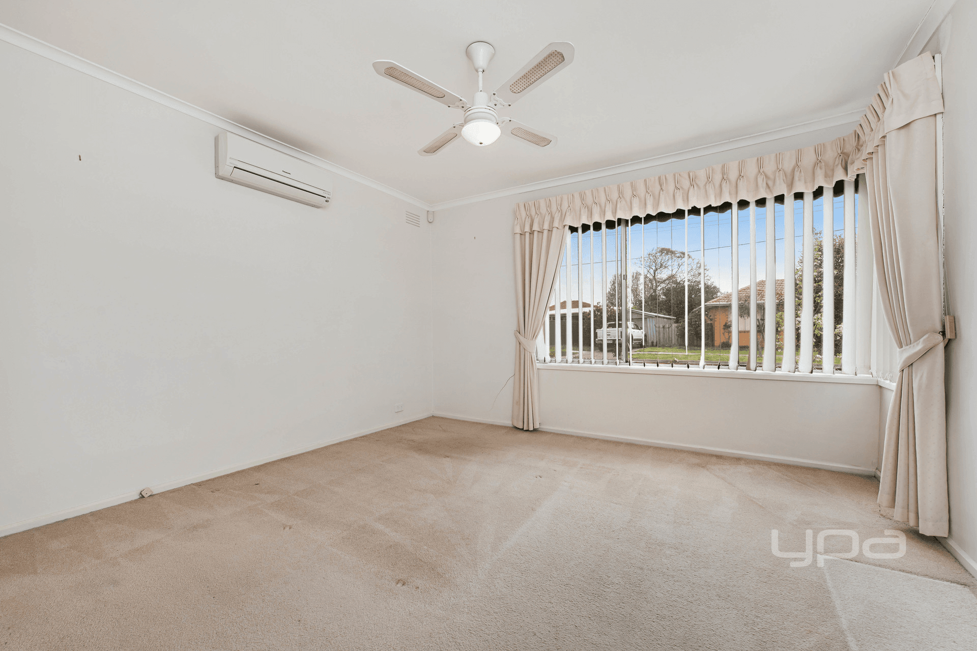 5 Barrington Crescent, Gladstone Park, VIC 3043