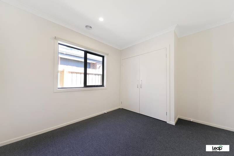 27 Vecchio Parkway, Wallan, VIC 3756