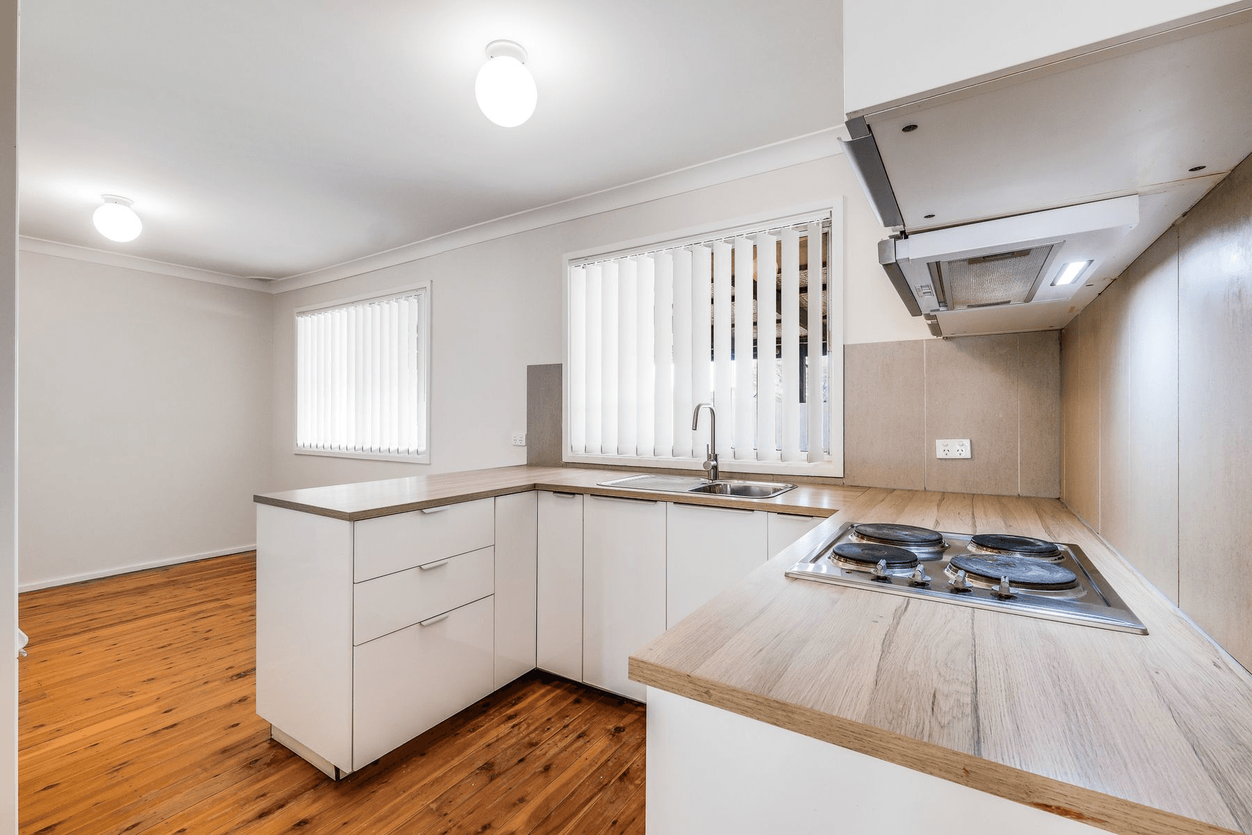 24 Rugby Street, Cambridge Park, NSW 2747