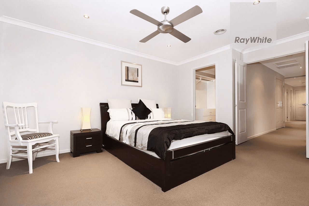 5 Kings College Court, ATTWOOD, VIC 3049