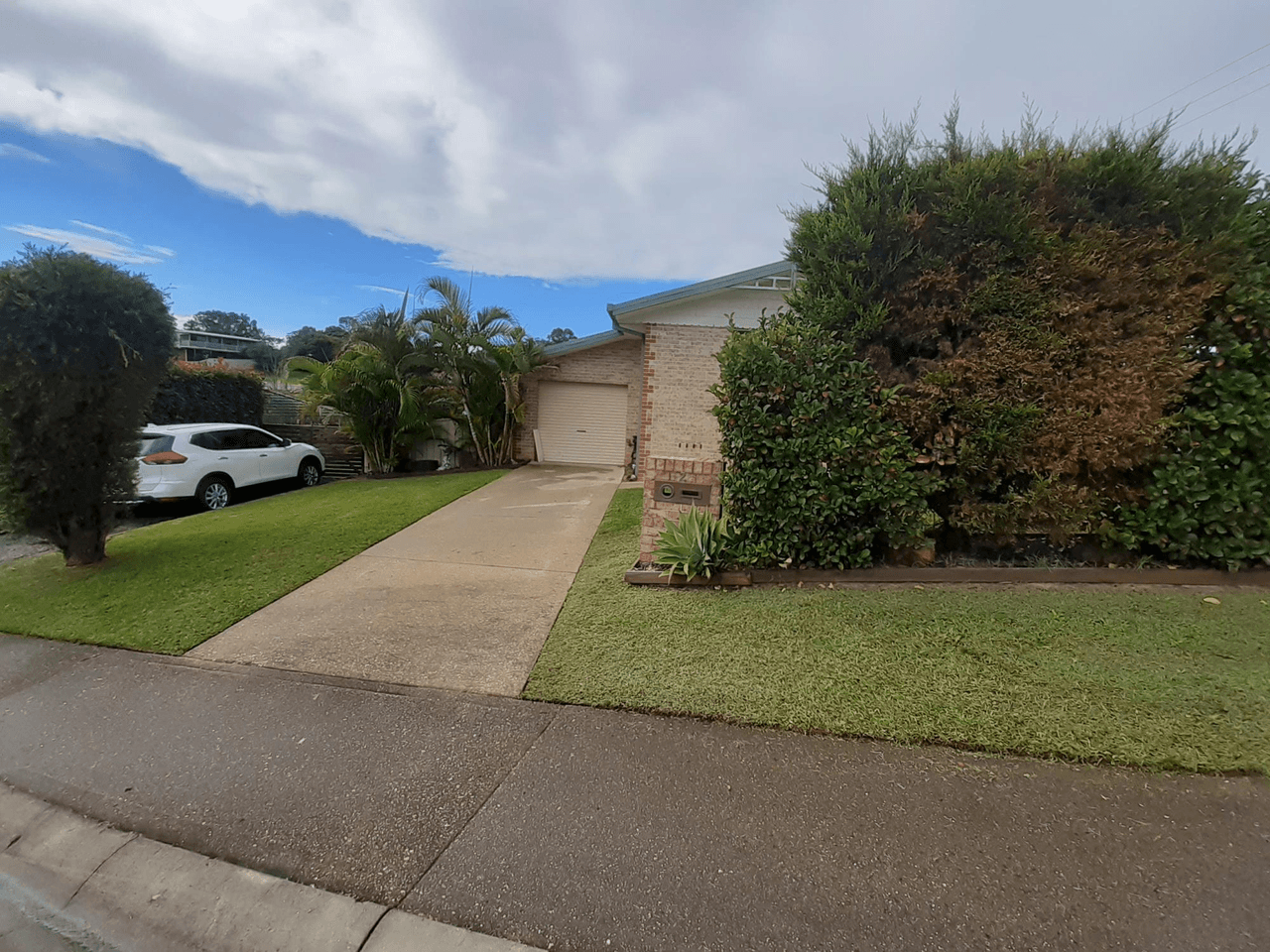 2 Grant Crescent, MACKSVILLE, NSW 2447