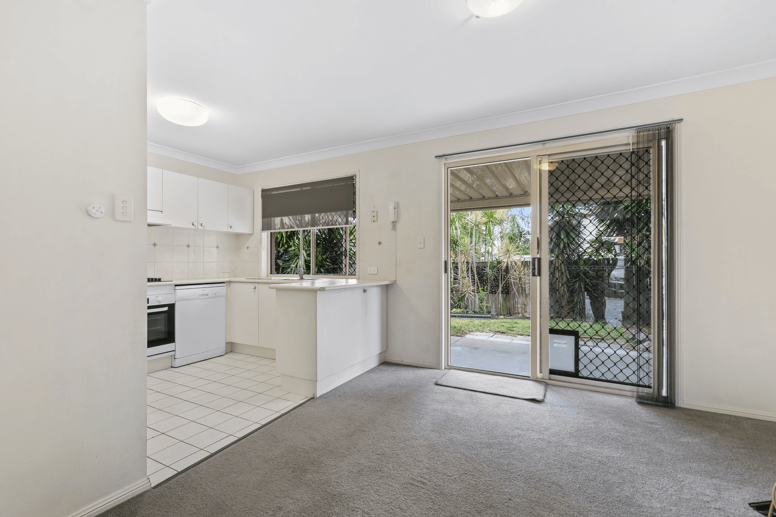 21/20 Hunter Street, MANLY WEST, QLD 4179