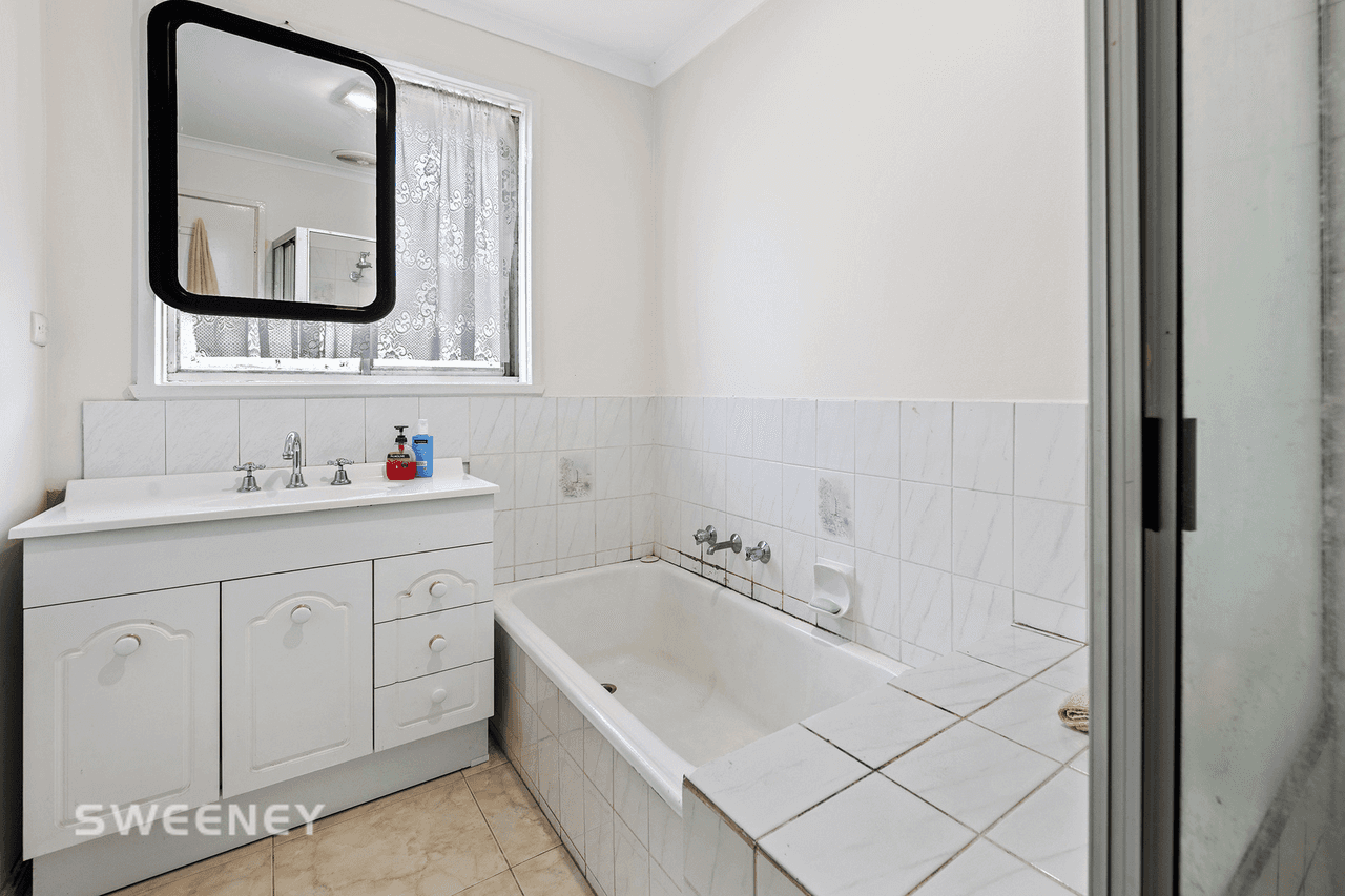 21 Annetta Court, Albanvale, VIC 3021