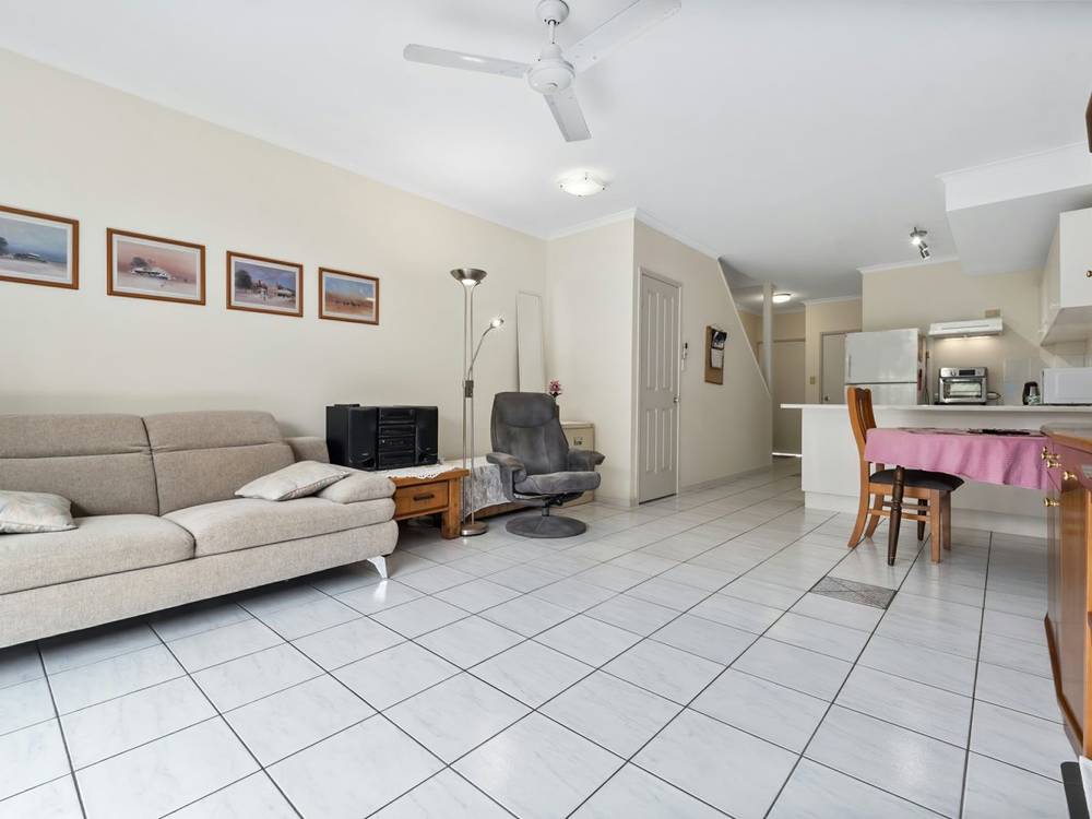 9/531-535 Varley Street, YORKEYS KNOB, QLD 4878