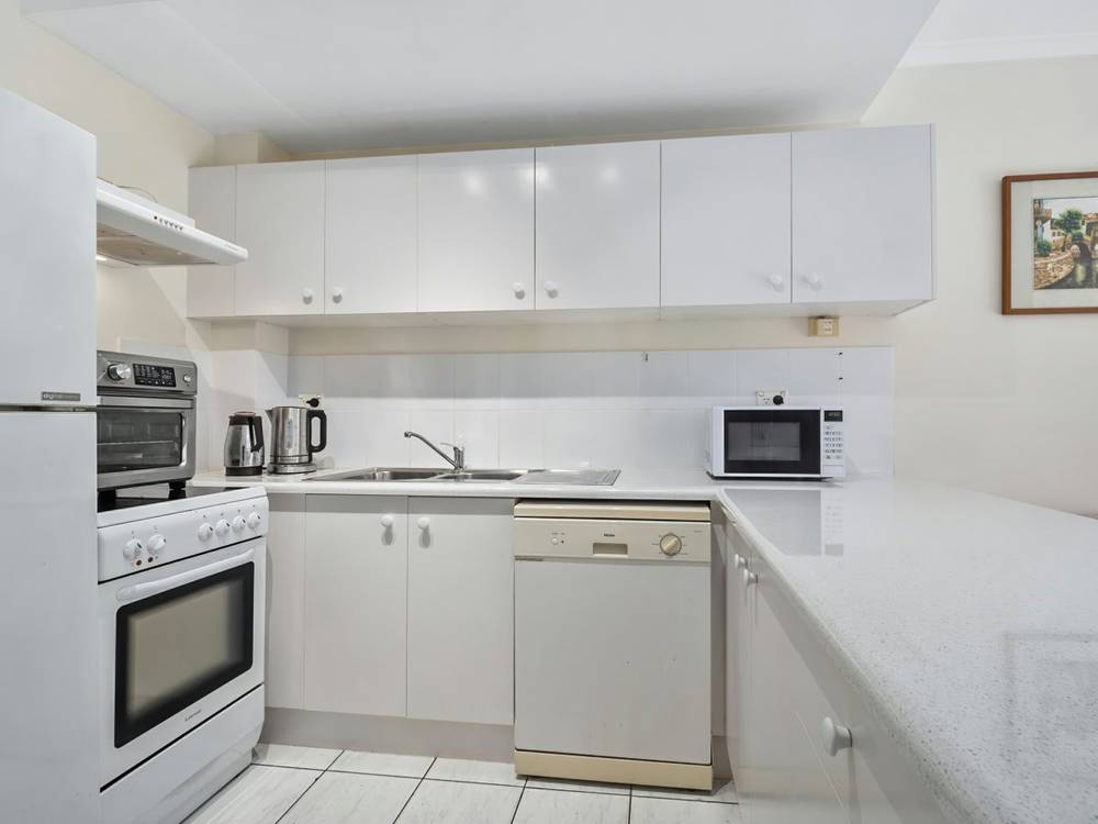 9/531-535 Varley Street, YORKEYS KNOB, QLD 4878
