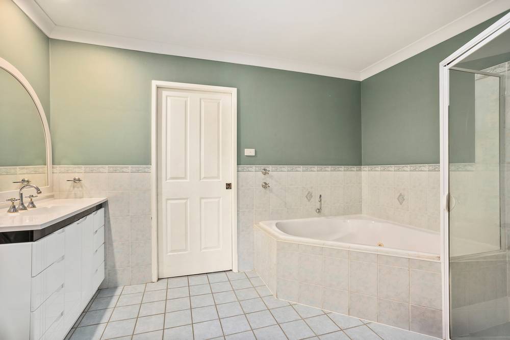 70 Nottingham Street, Berkeley, NSW 2506