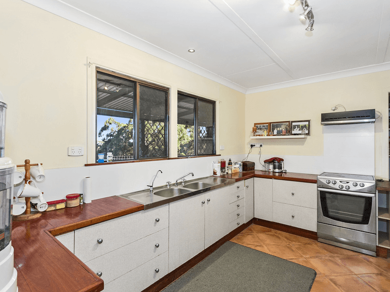 94 Warwick Park Road, Wooyung, NSW 2483