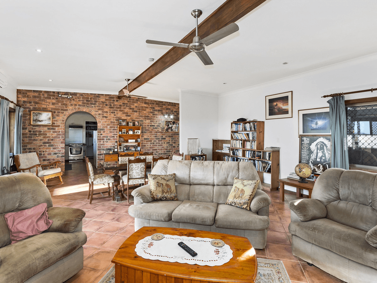 94 Warwick Park Road, Wooyung, NSW 2483