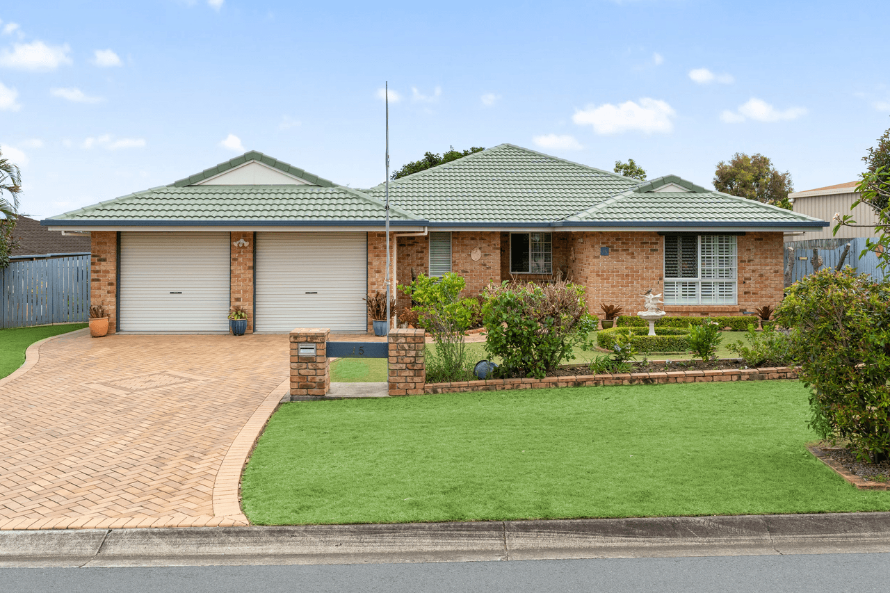 15 Warrego Crescent, MURRUMBA DOWNS, QLD 4503