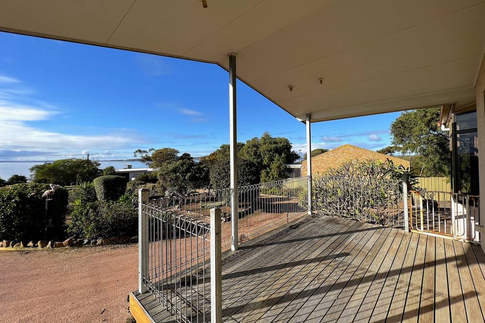 42 Victoria Crescent, Port Lincoln, SA 5606