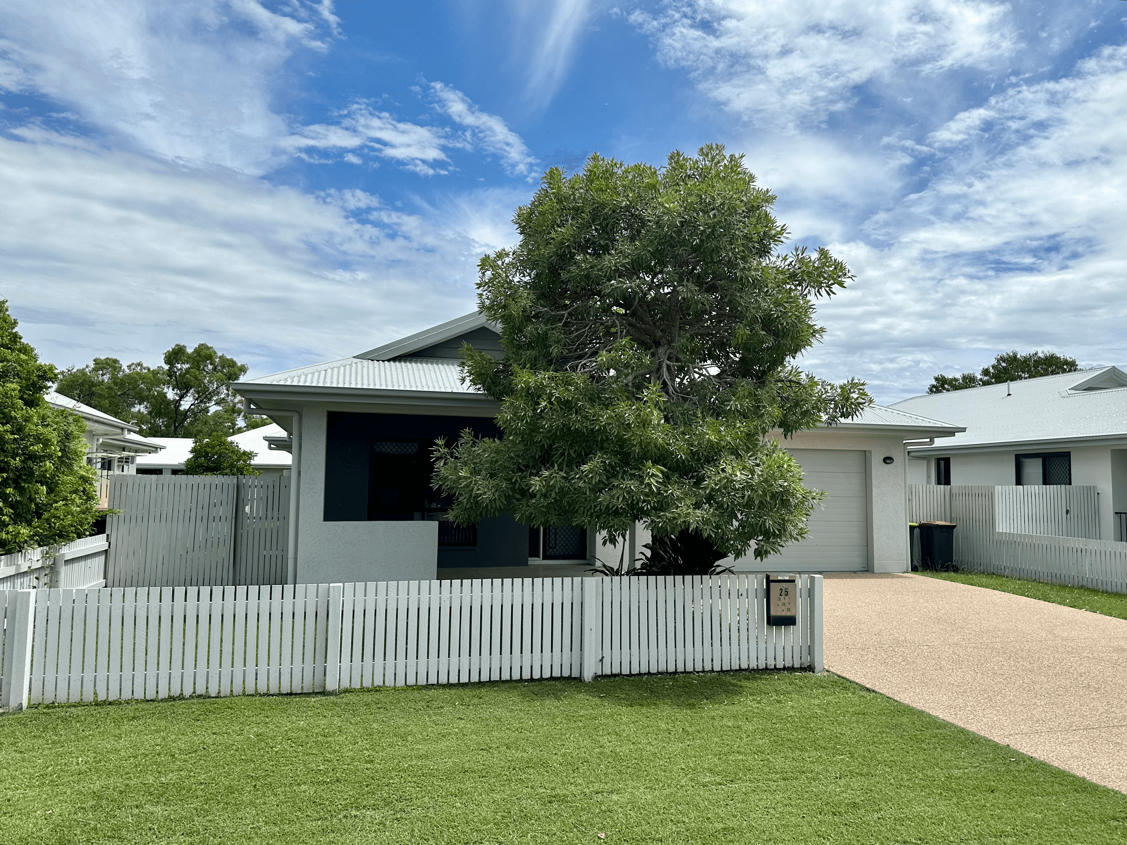 25 Sunning Street, SHAW, QLD 4818