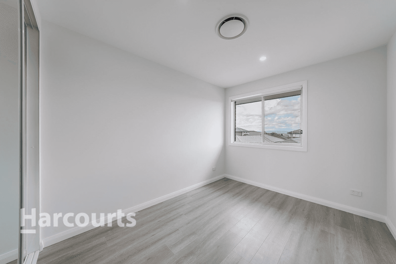 191b  Village Circuit, Gregory Hills, NSW 2557