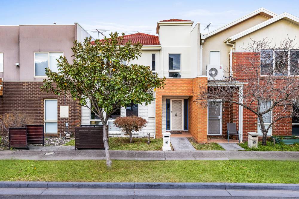 24 Watchtower Road, COBURG, VIC 3058