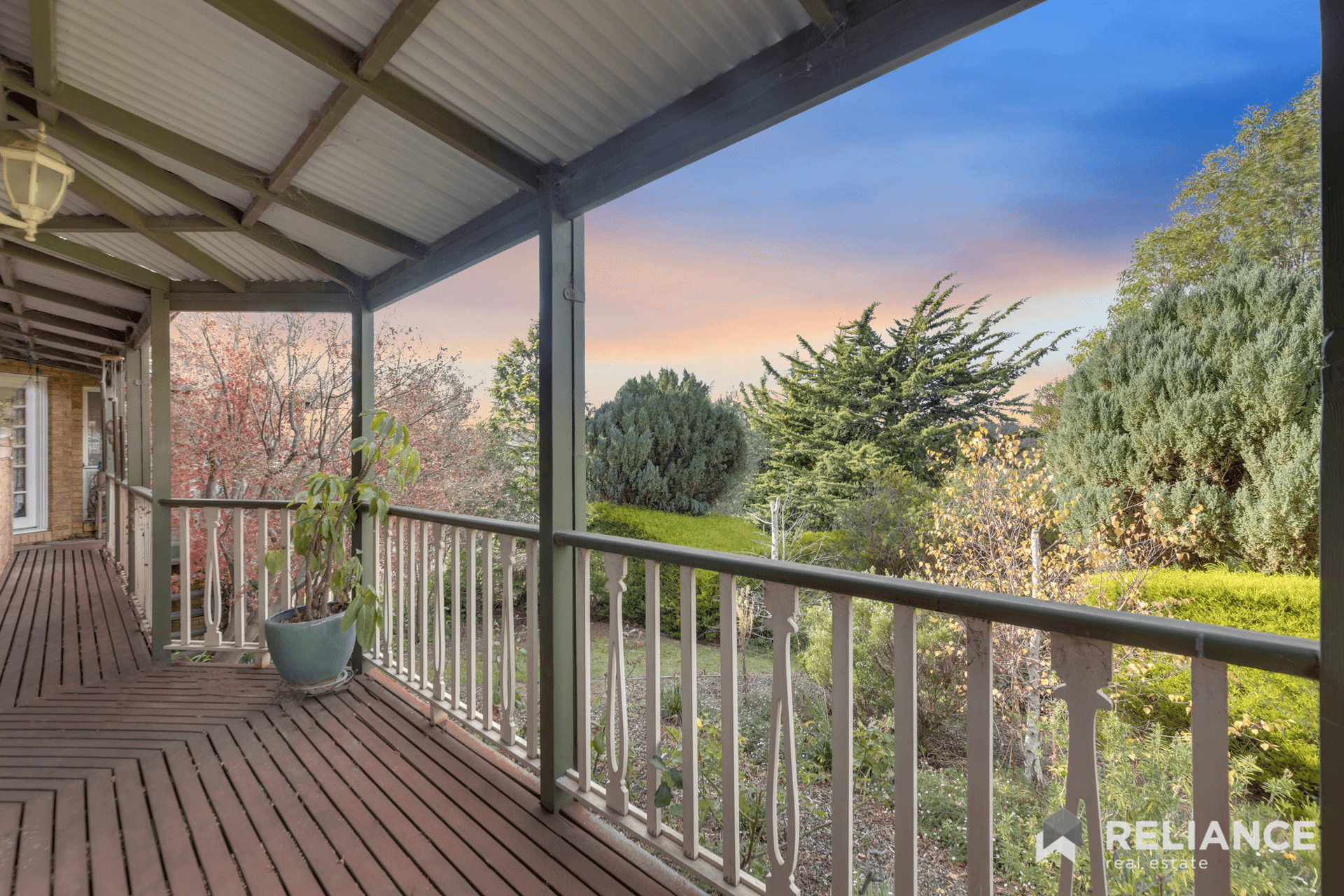 5 Augusta Place, Darley, VIC 3340