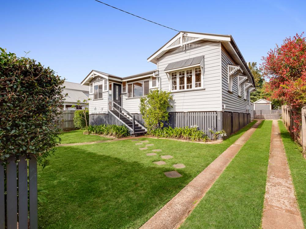 132 Mackenzie Street, EAST TOOWOOMBA, QLD 4350