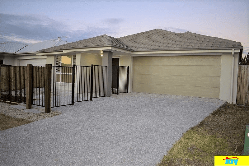 17 PIPET CRESCENT, PALLARA, QLD 4110