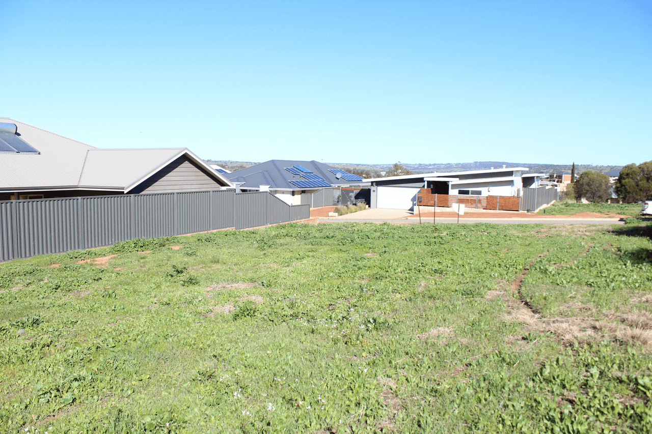 10 (Lot 340) Chipping Rise, NORTHAM, WA 6401