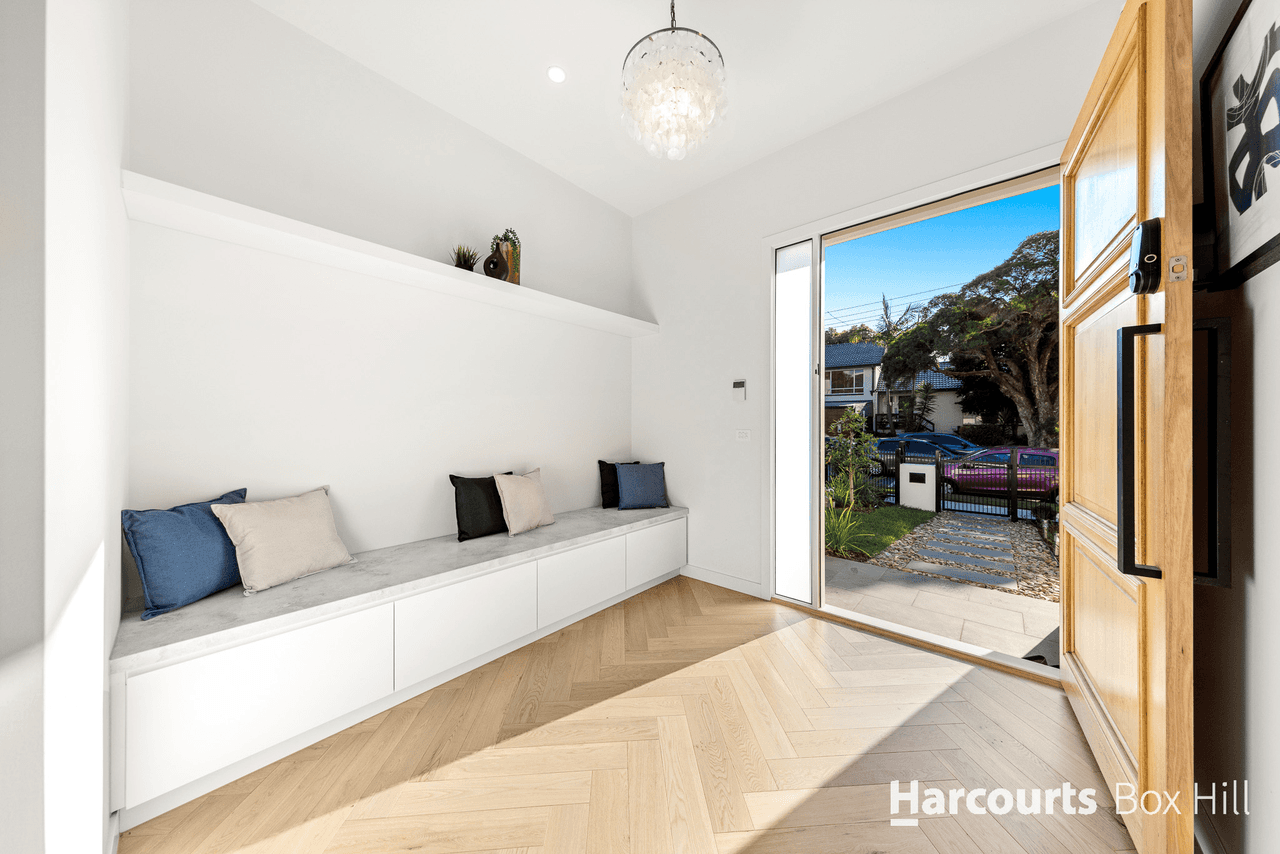 22 Arawata Drive, DONCASTER EAST, VIC 3109